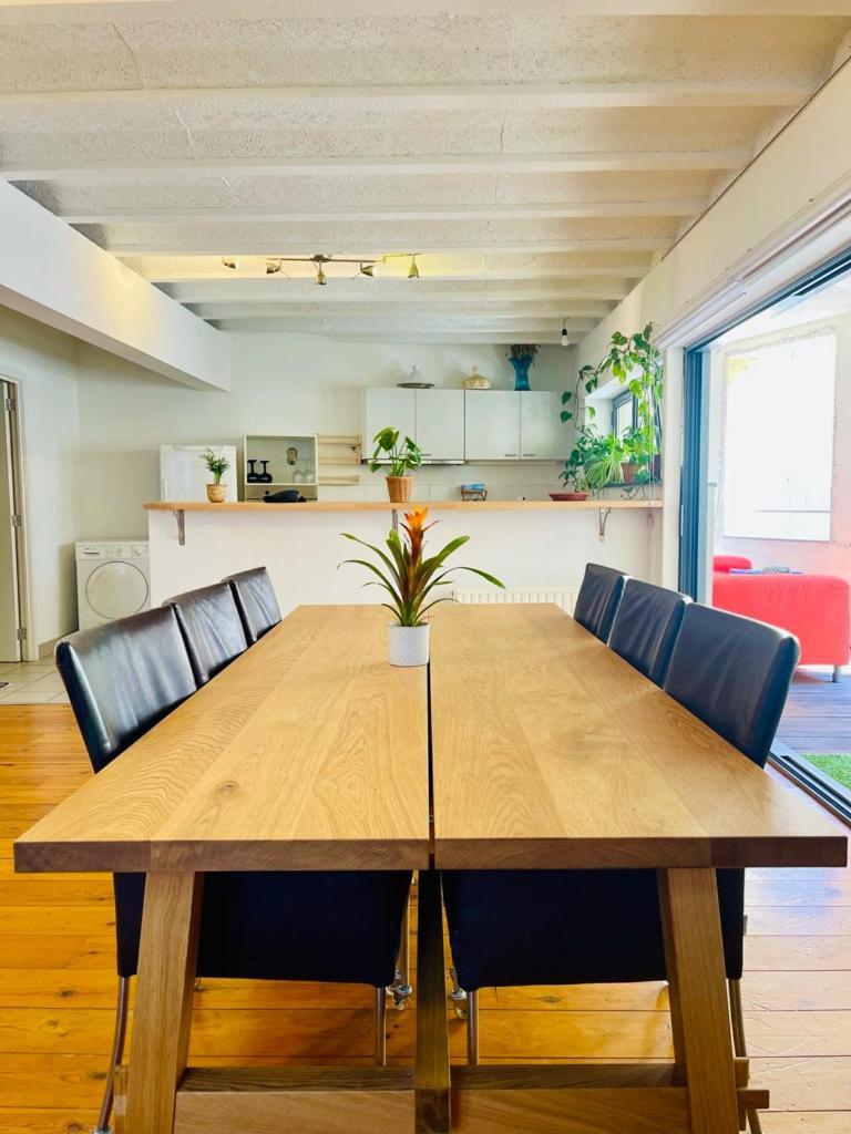 Down Town Oasis-Spacious Loft With Private Parking Bruxelas Exterior foto